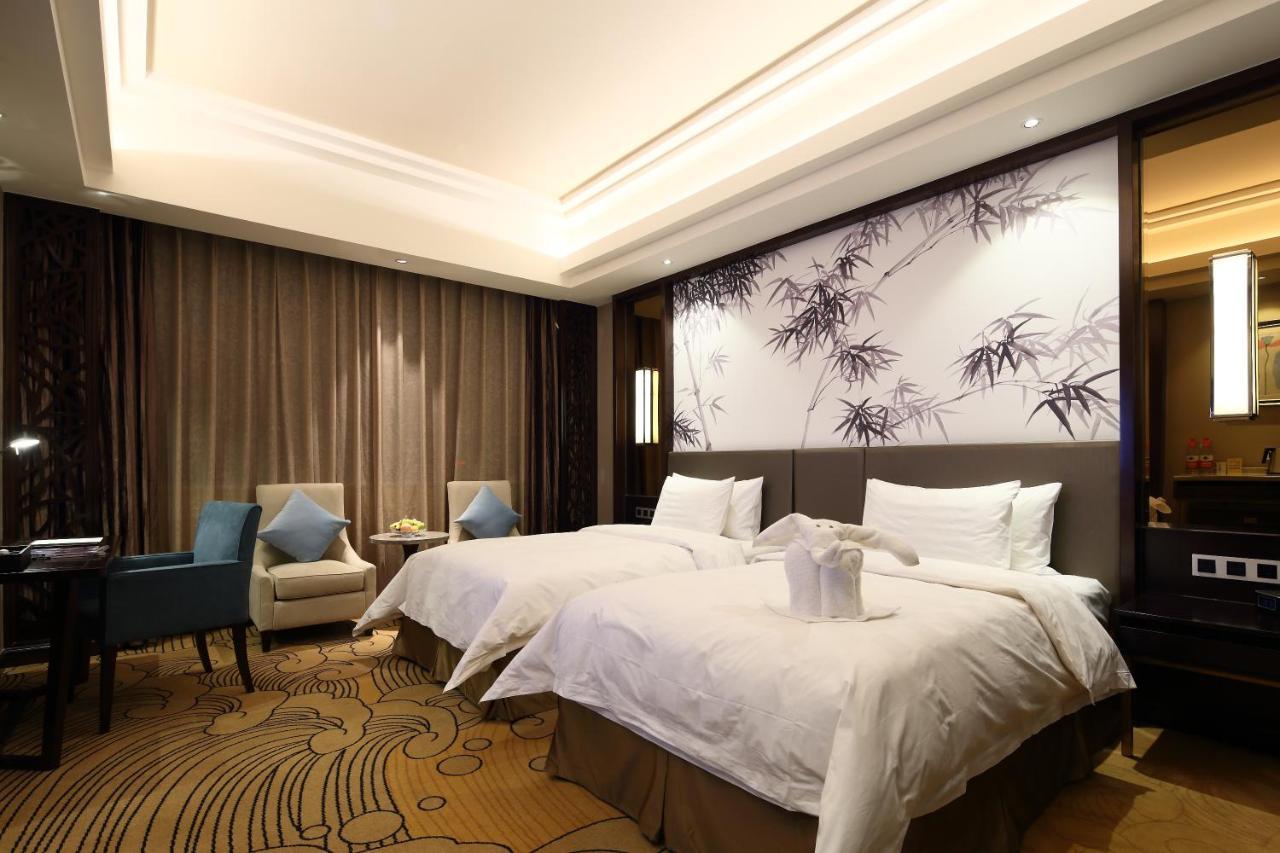 Jinan Luxury Blue Horizon Hotel Exteriör bild