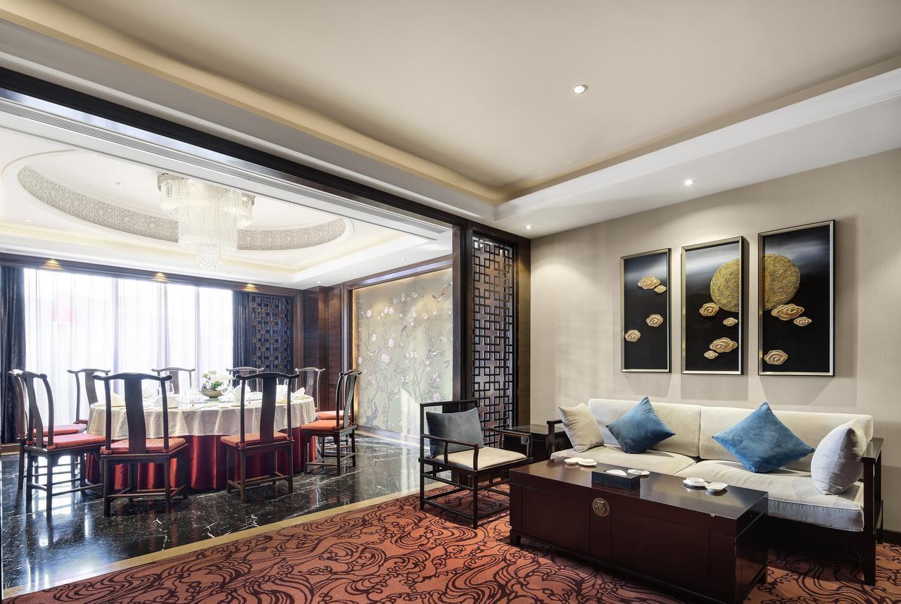 Jinan Luxury Blue Horizon Hotel Exteriör bild